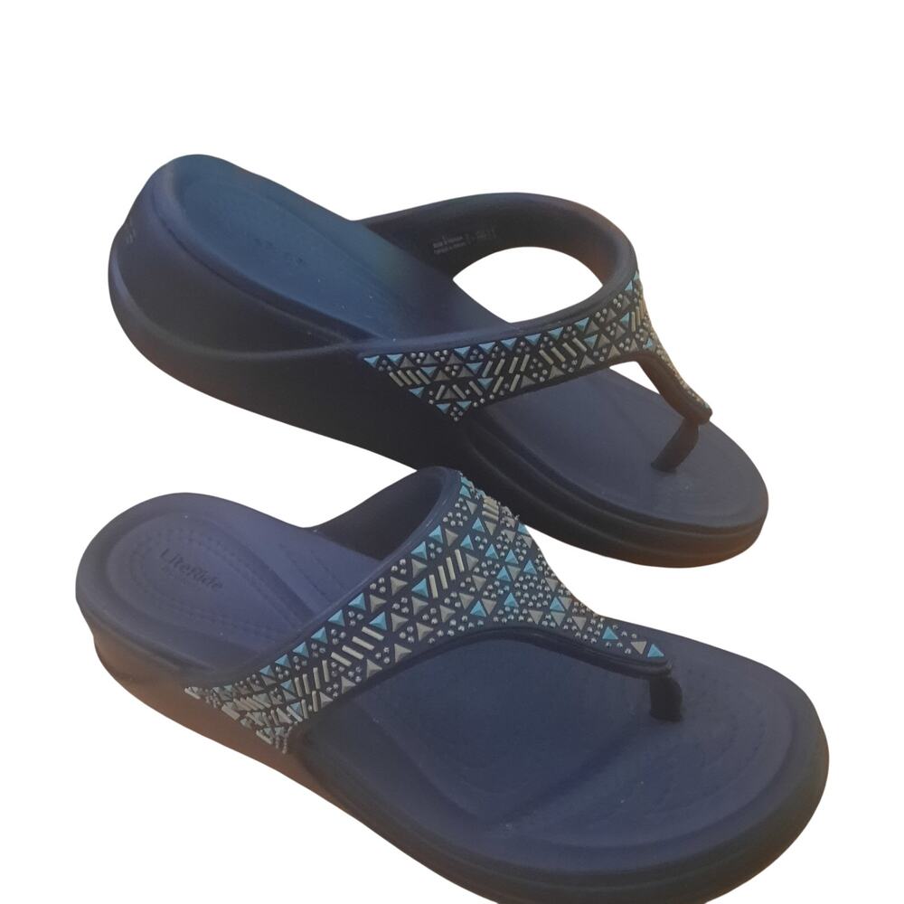 Literide by Crocs Monterey Beaded Wedge Geometric Strap Flip Flop Sandals Size 7